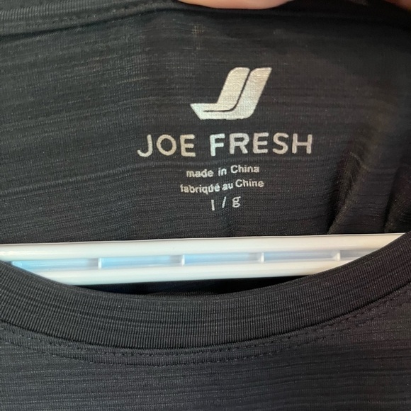 JOE Fresh Workout top long sleeve LARGE grey rouching on hips - Picture 4 of 8